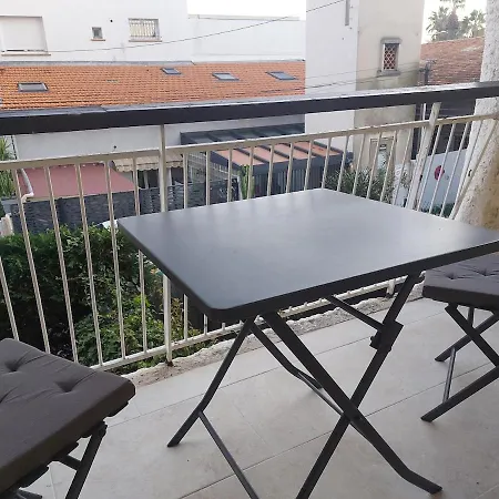 아파트 Quiet And Air-conditioned - Near And Cannes 케인즈수르메르