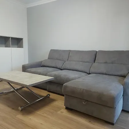 Quiet And Air-conditioned - Near And Cannes 아파트