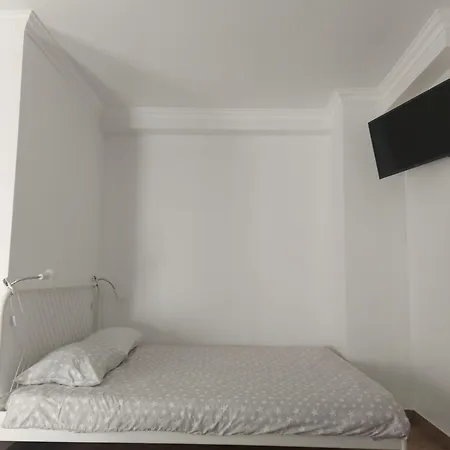 Apartament Quiet And Air-conditioned - Near And Cannes Cagnes-sur-Mer
